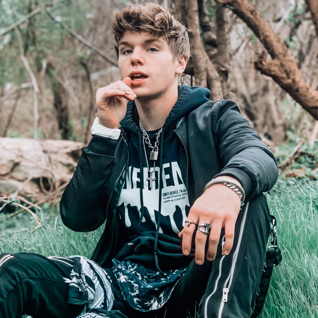 Jonas Bridges