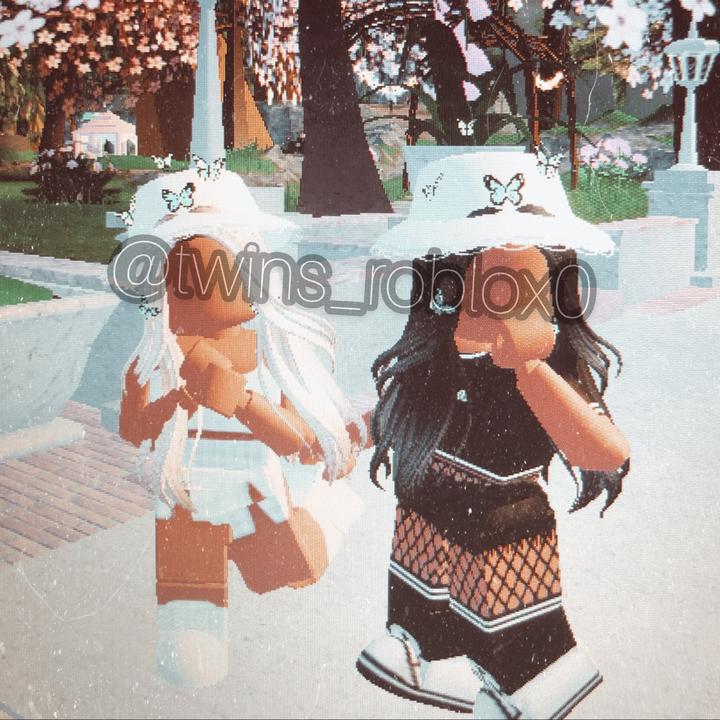 Twins Roblox Twins Roblox0 Tiktok Analisis Perfil Videos Hashtags Exolyt - fotos de perfil de roblox de chicas para tik tok