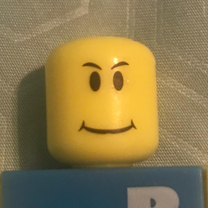 Robloxtoys7 Roblox Noob Tiktok Profile - roblox noob profile