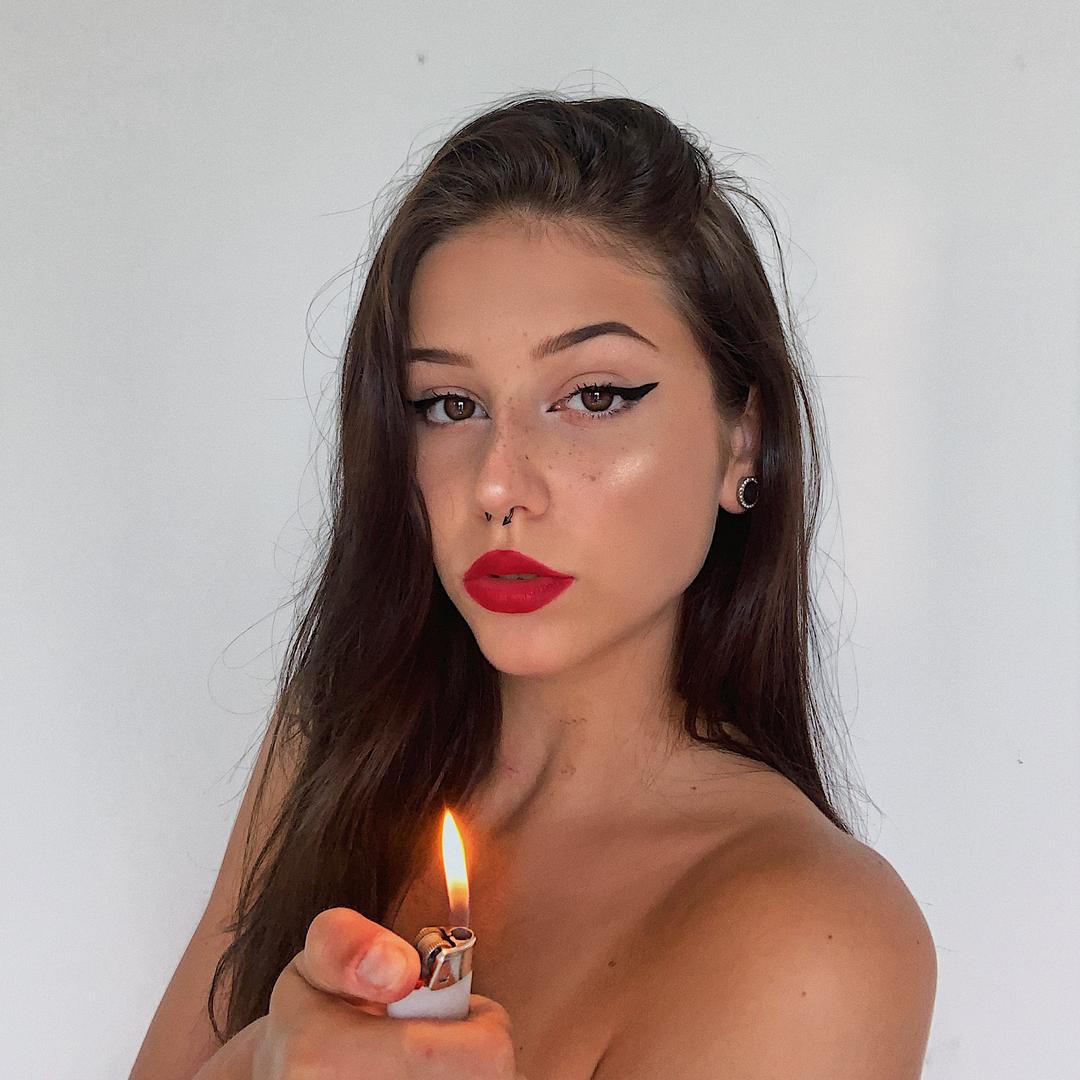 🌸 SAMANTHA FRISON 🌸