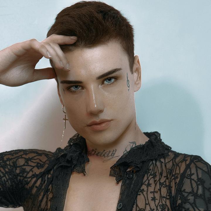 Xolidayboy Иван РЖЕВСКИЙ. Иван РЖЕВСКИЙ Холидей. Холидей бой Иван РЖЕВСКИЙ. Иван РЖЕВСКИЙ тиктокер.