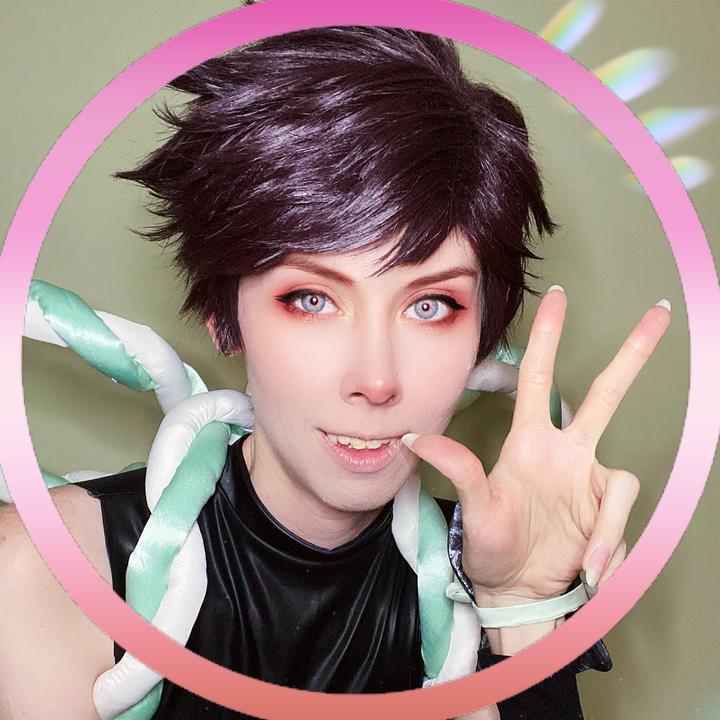 Fenn Fennkawa On Tiktok I Mainly Did This Just To Flaunt My Hands Lmao Also Can You Catch The Moment I Start To Disassociate Cause This Audio Got Me Man Fhh