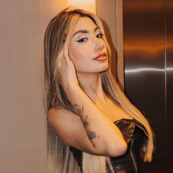 Julia Aleixo @julialeixoc