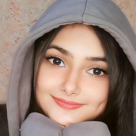 ♕ 𝙀𝙈𝘼𝙉 ♕ @emanshahzadi729