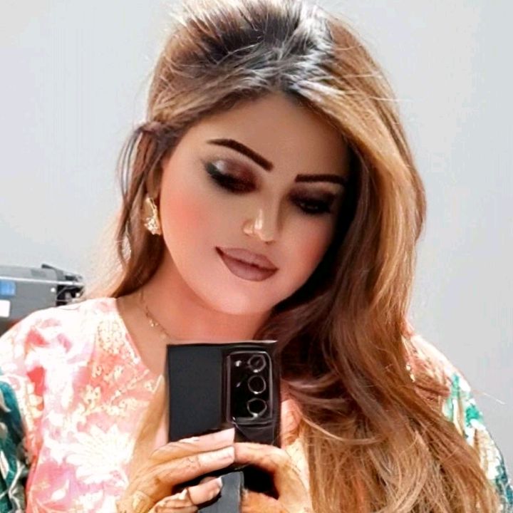 Saiba Malik @saiba.malik