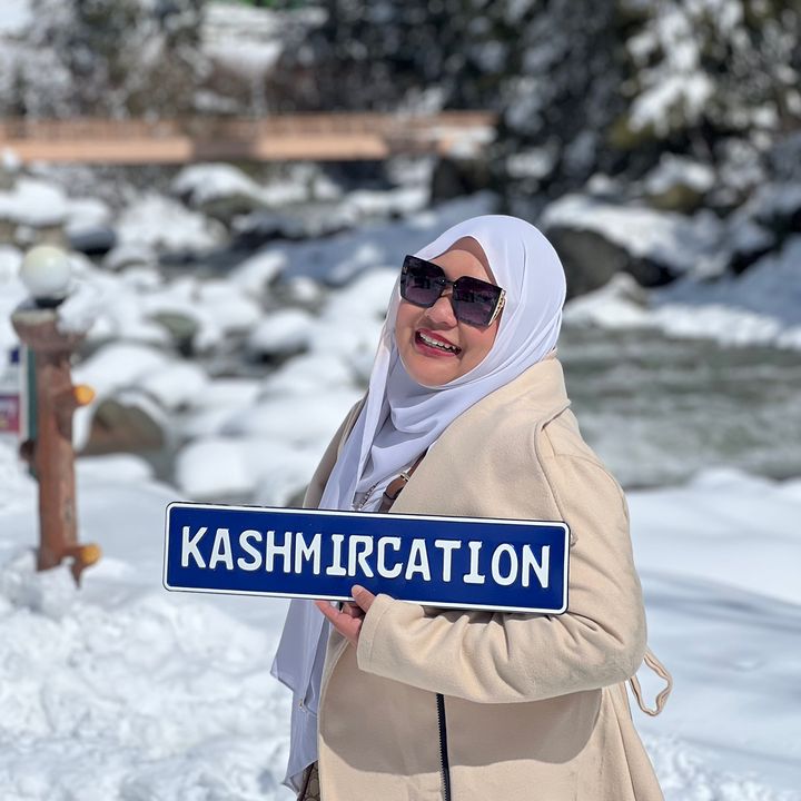 MsAini KashmirCation @ainishangloo