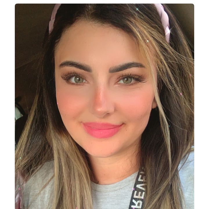 Lilianemoukhalalati @lilianemoukhalalati