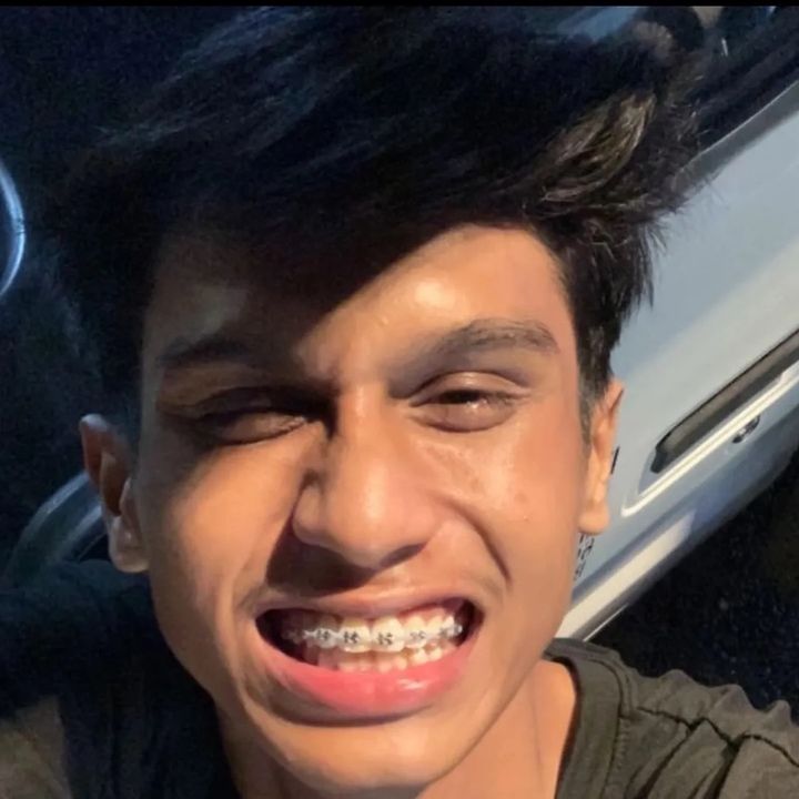 𝙖𝙛𝙞𝙦𝙂𝙧𝙚𝙚𝙣𝙩𝙚𝙖ᥫ᭡ @useafiqq