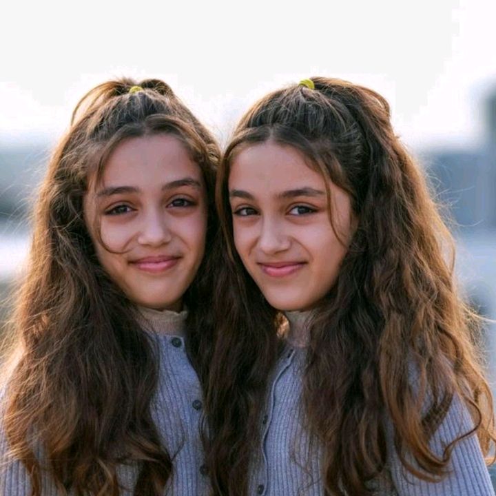 happinessTwins @happiness.twins