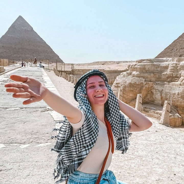 Sasha Russian Expat in Egypt @alexploringlife