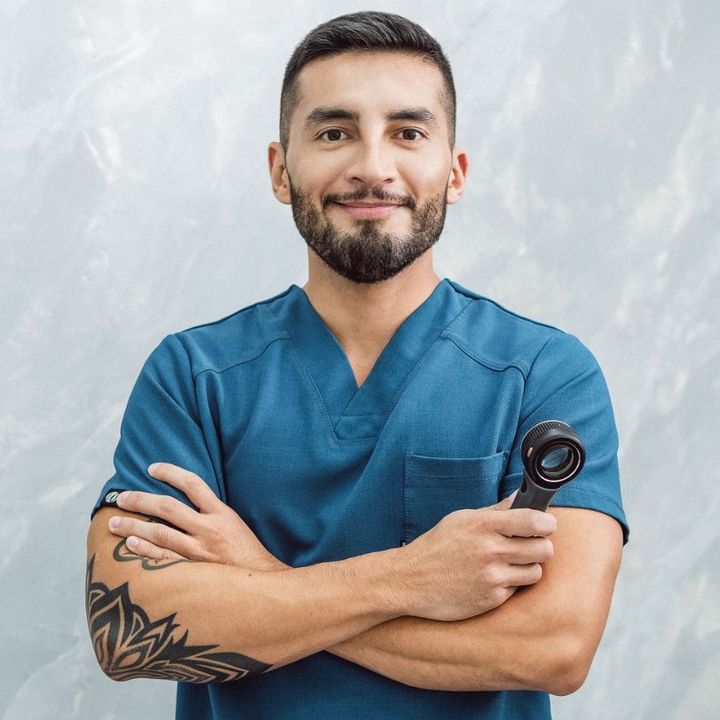 Dr Alex Rivera @dr_alexrivera