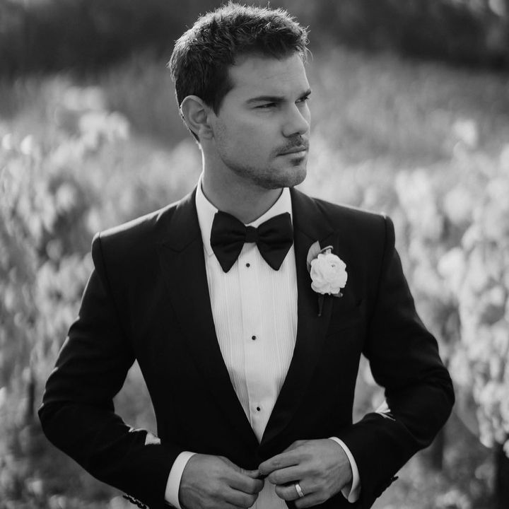 Taylor Lautner @taylorlautner