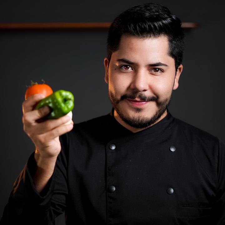 Victor Vallejo | foodie 🌿 @foodie_victor
