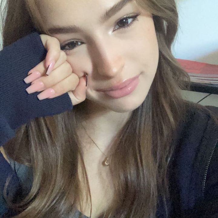 emča @ema_luv3