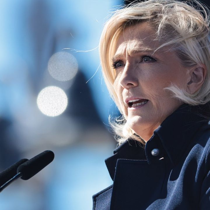 Marine Le Pen @mlp.officiel