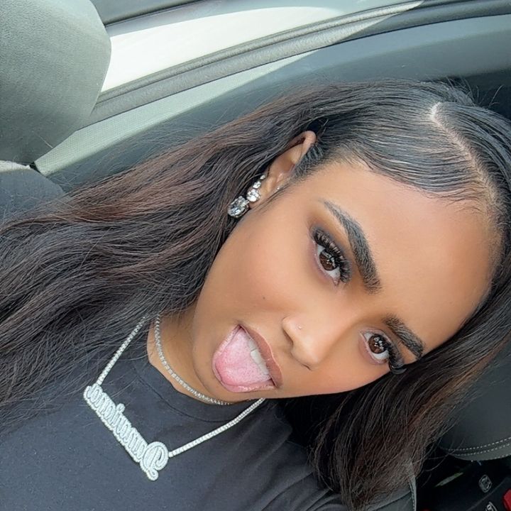 ari @damarianab