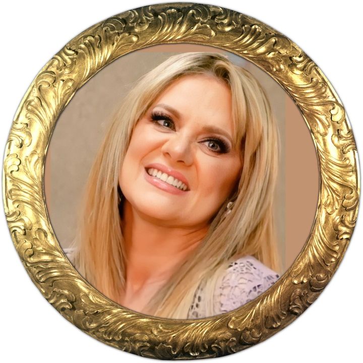 Erika Buenfil @erikabuenfiloficial