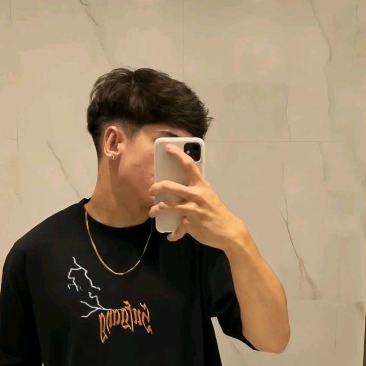 Ronald💎© @ronald_671_