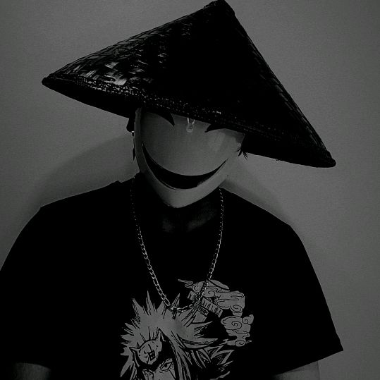 Mike Riot @_mike_riot_