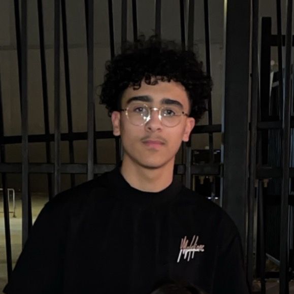 𝐀 𝐃 𝐇 𝐀 𝐌 𝐘 𝐘 @therealadhamyy