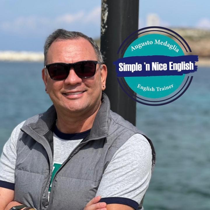 Inglés Augusto Medag @simplenniceenglishcr