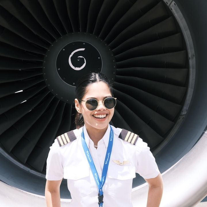 Pilot Chezka Carandang @pilotchezka